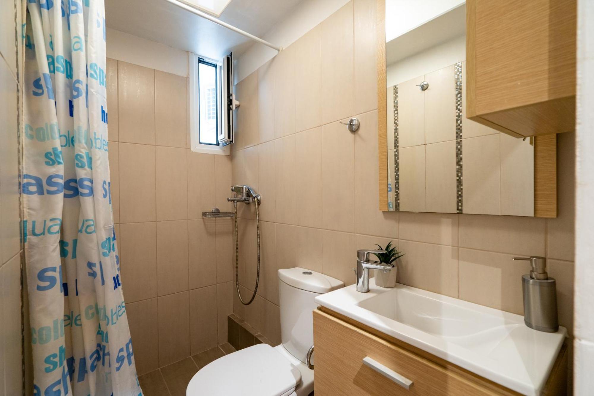 Ideally Located Apartment In Central Atene Esterno foto