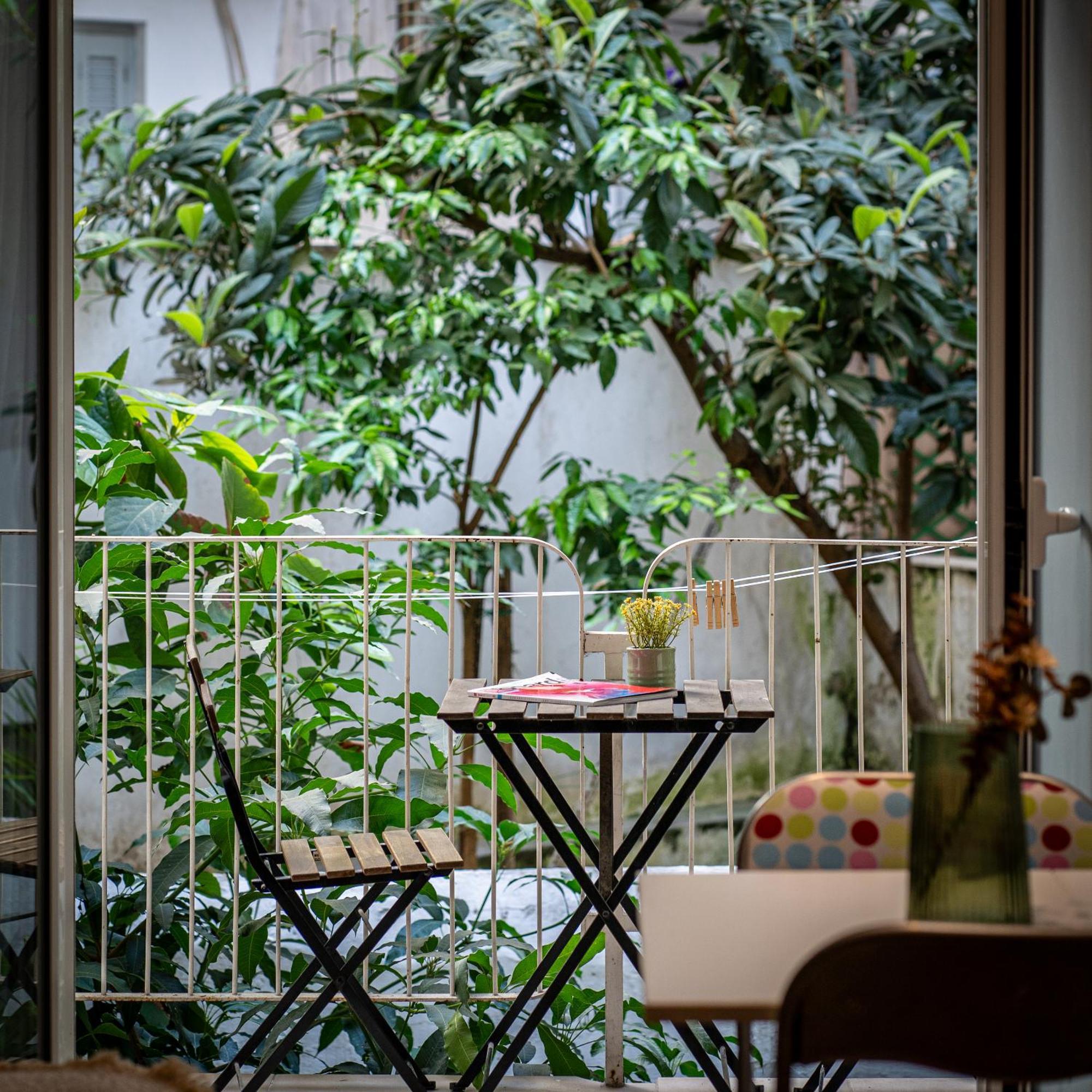 Ideally Located Apartment In Central Atene Esterno foto